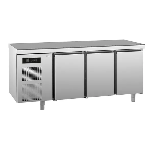 UNIVERSAL kjølebenk 3 dører, dybde 60 cm