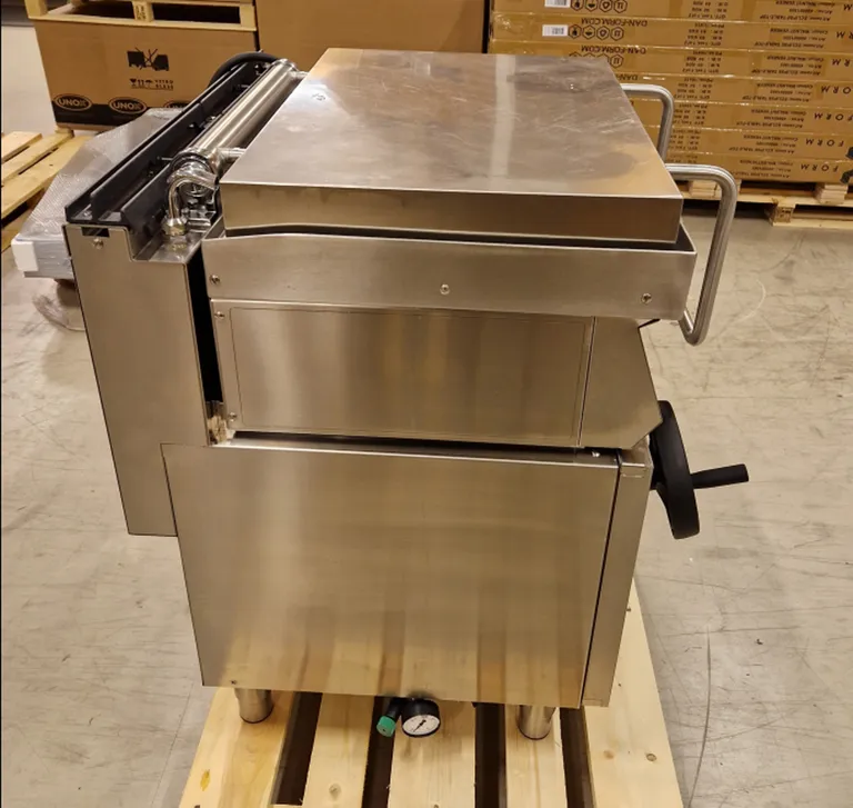 Icon7000 stekepanne med tipp