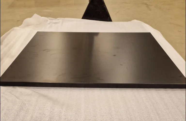 Laminat bordplate 700x600, sort