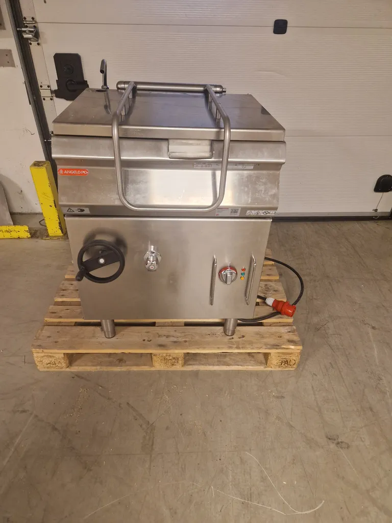 Gamma 700 stekepanne med tipp