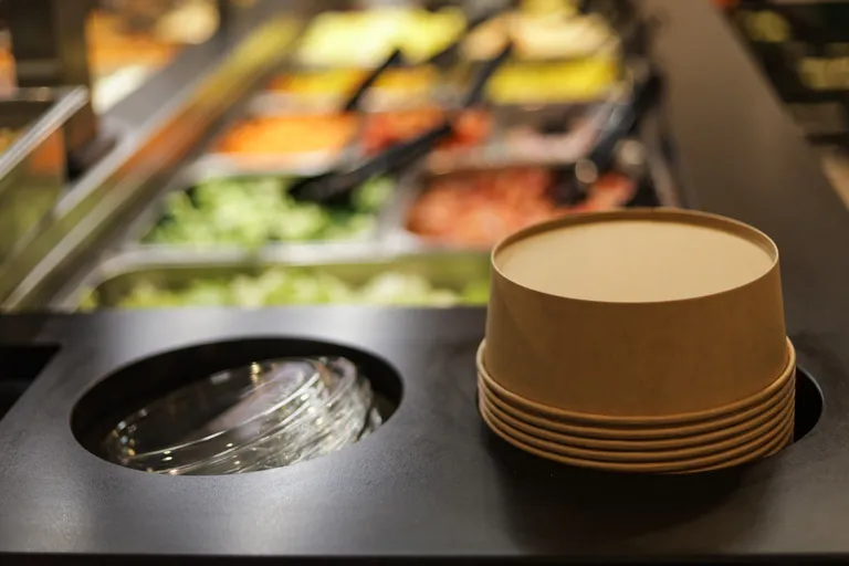 Foodtech salatbar 7 GN med glassoverbygg